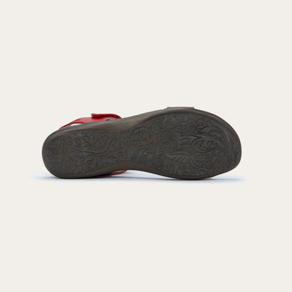 Courtney - C60 Kiss Red