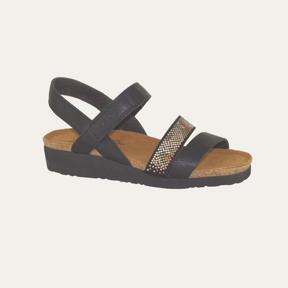 Gwyneth - NYR Black