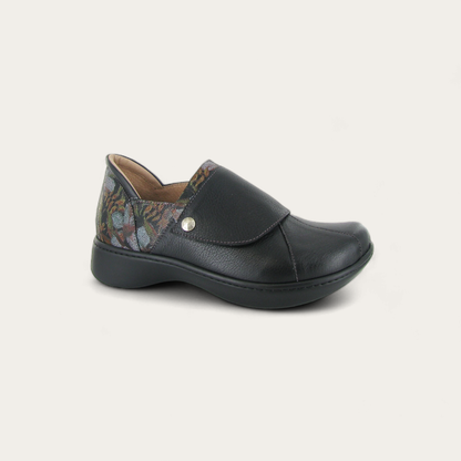 Lagoon - NVH Soft Black Dark Floral